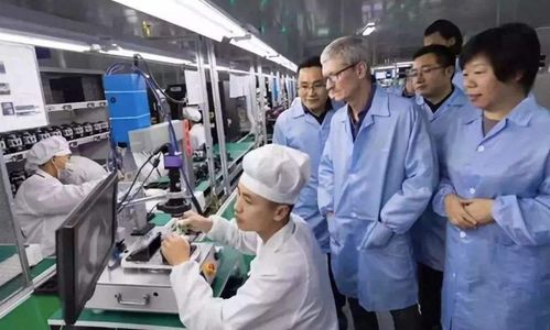 初中輟學(xué) 10年廠妹,到坐擁910億身家,與富士康競(jìng)爭(zhēng) 她憑什么逆襲